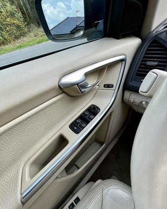 Volvo XC 60 cena 52500 przebieg: 233000, rok produkcji 2012 z Kępno małe 781